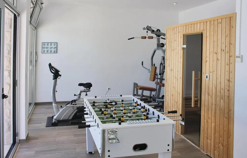 Awesome Home In Trsteno With Sauna