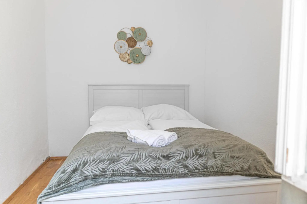 Smart 2BR Apt. Perfect for Longstays near Rennweg