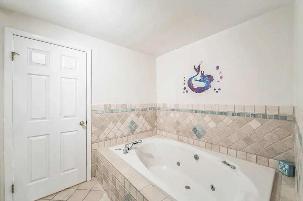 Hudson 76i - A Stylish Mountain Retreat 2 Bedroom Townhouse by The Summit at Gore Mountain