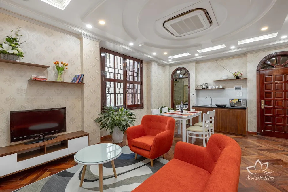 West Lake Lotus Serviced Apartment