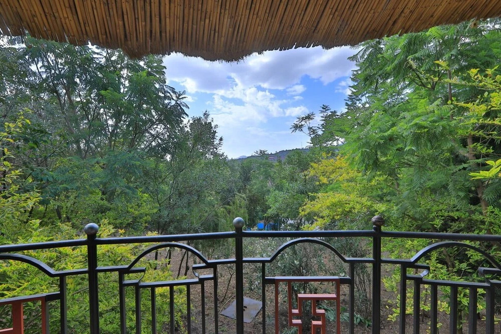 Tukul Village Hotel