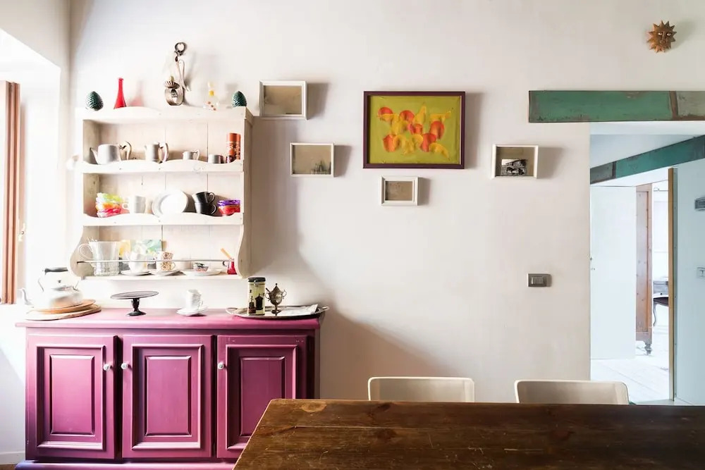 Reginella White Apartment
