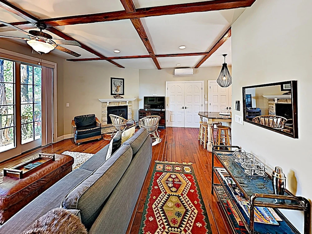135 Street Steamboat Condo - 2 Br condo by RedAwning