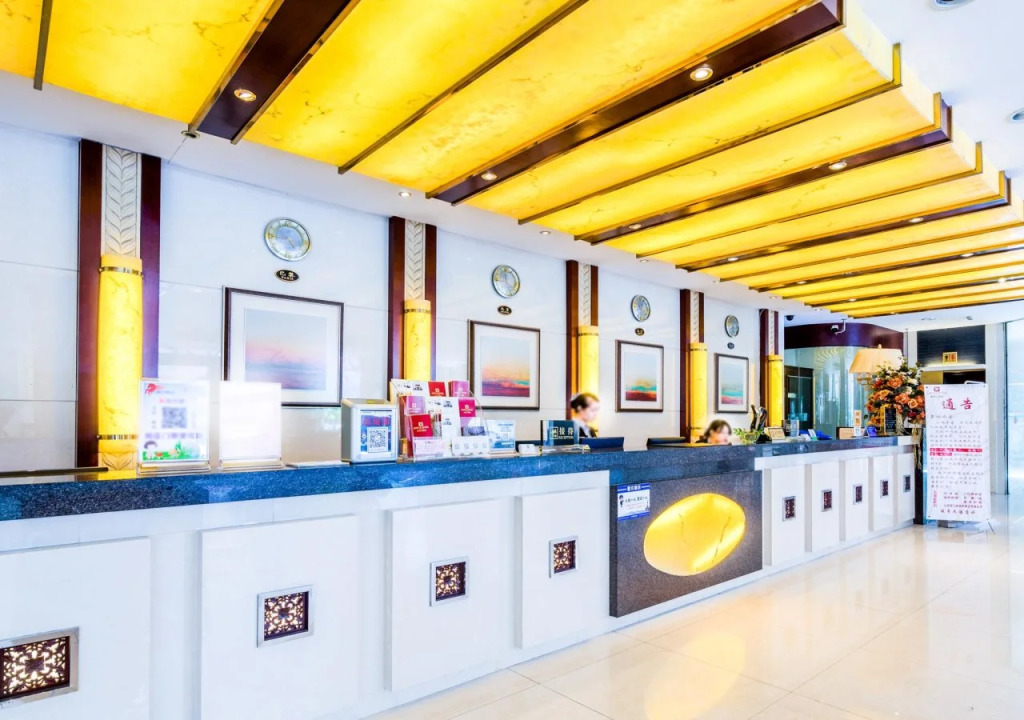Junyue Hotel