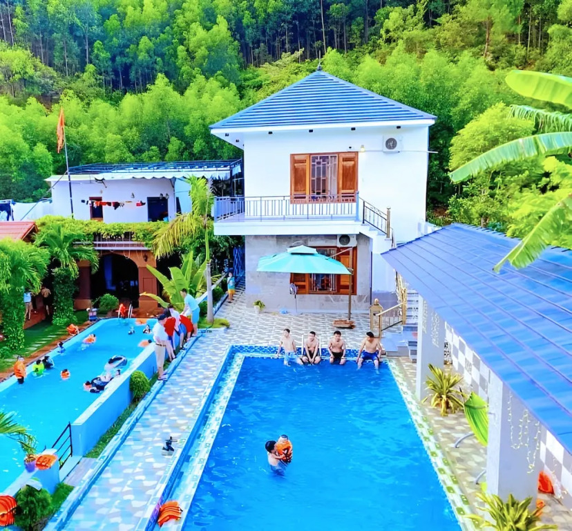 The Hill Villas
