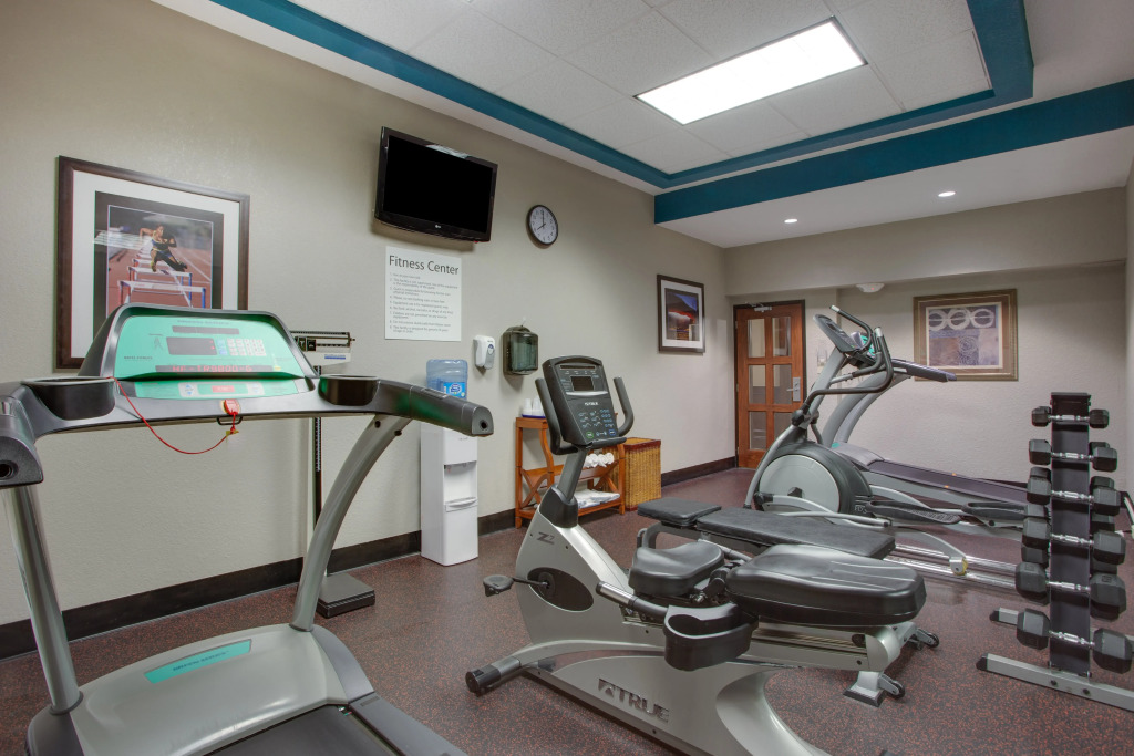 Holiday Inn Express Washington DC East- Andrews AFB by IHG