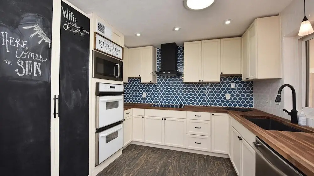 Fairfield in Mesa With 4 Bedrooms and 3 Bathrooms