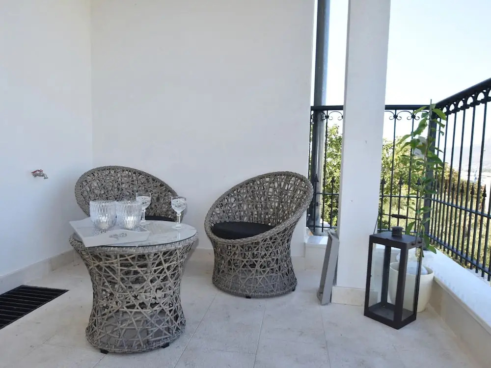 Spacious and Comfortable Apartment, Outside the Historical Centre of Split