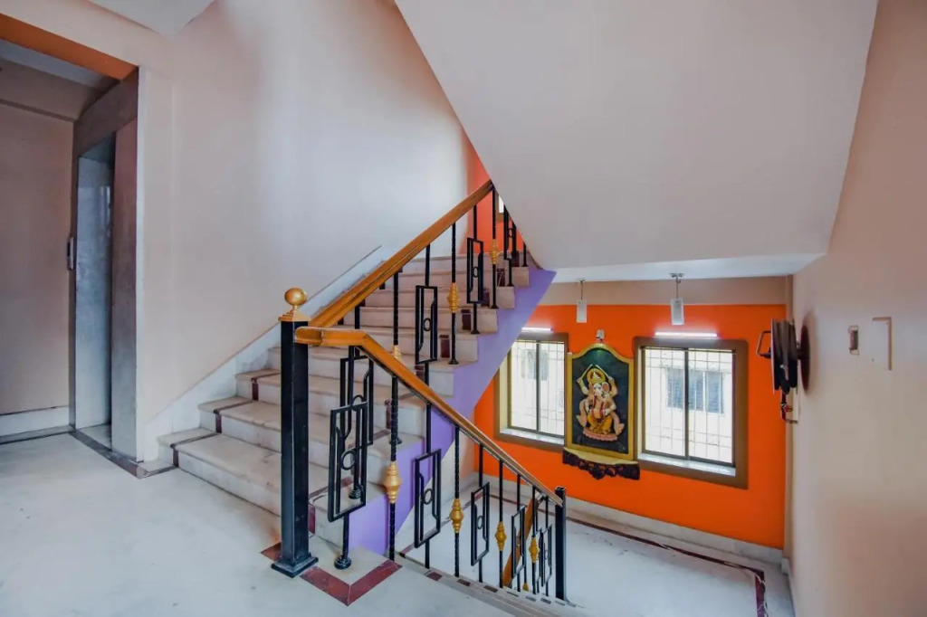 OYO Flagship 77620 Binayak Banquet & Ac Guest House