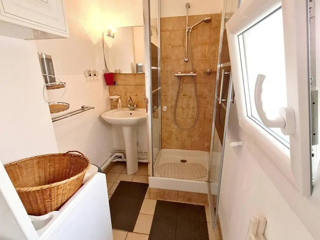 Appartement Six-Fours-les-Plages, 3 pièces, 4 personnes - FR-1-316-270