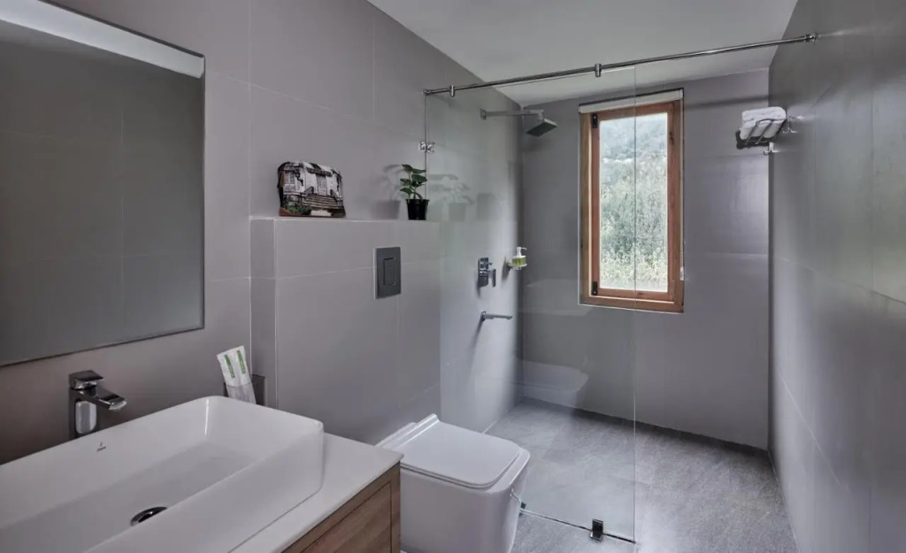 Warehouse Suites and Loft