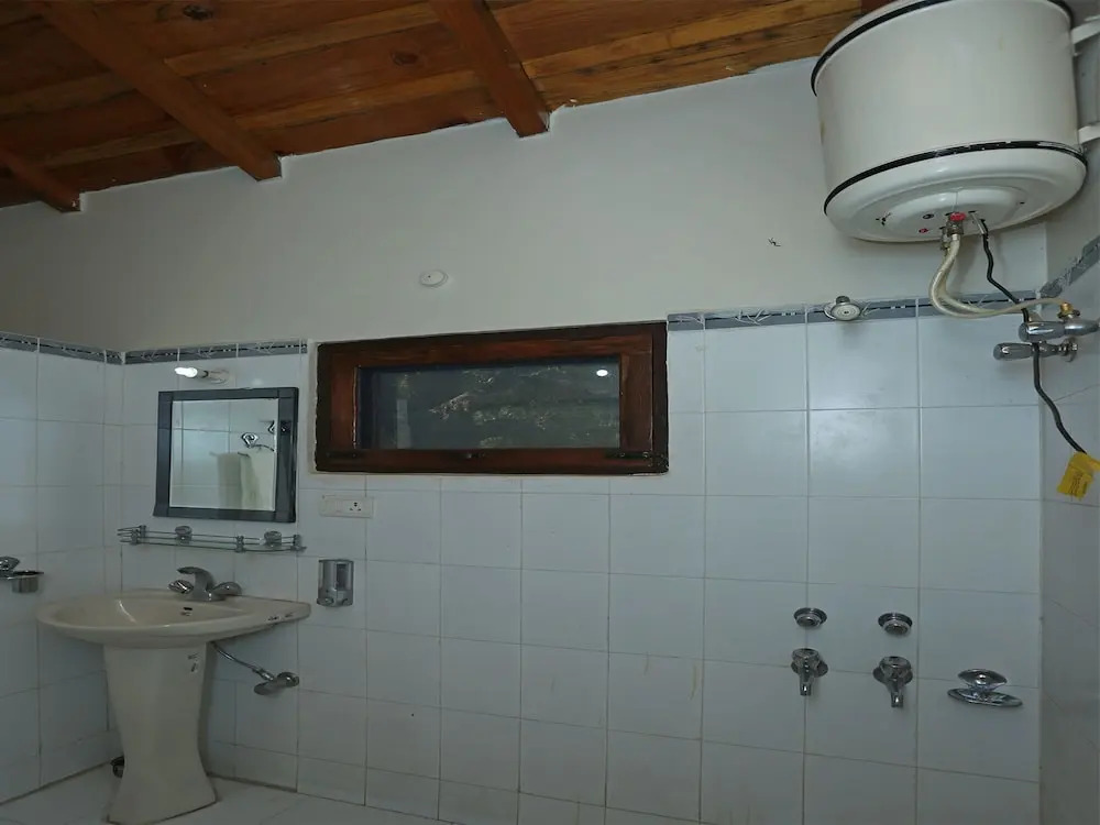 OYO 10923 Home Cozy Cottage Nakuchiyatal