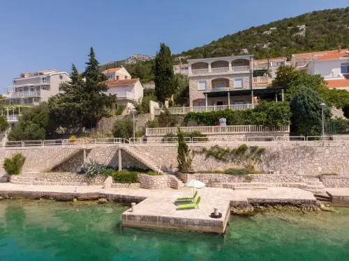 Villa Neum