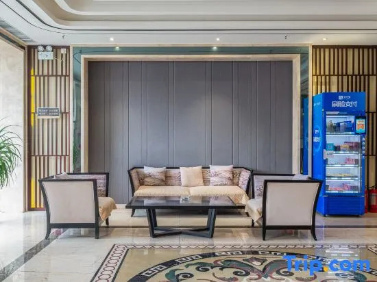 Elong R.YUN Hotel (Zhengzhou Guoxiang Tea City Langzhuang Subway Station)