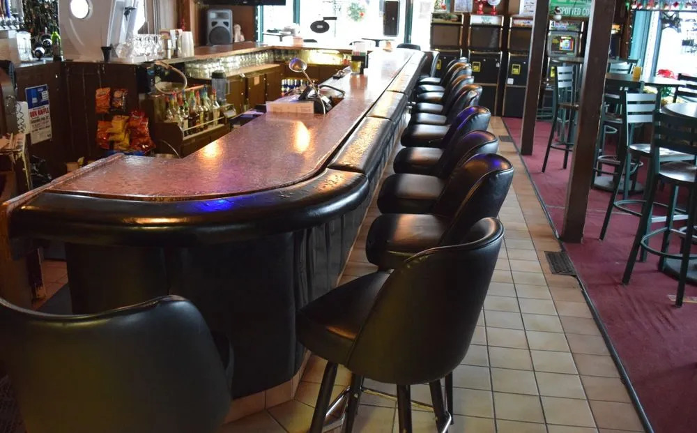 Oneida Village Inn