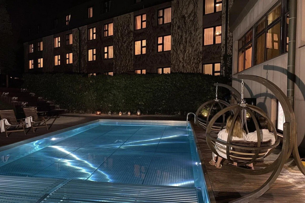 Booking Hotel & Spa