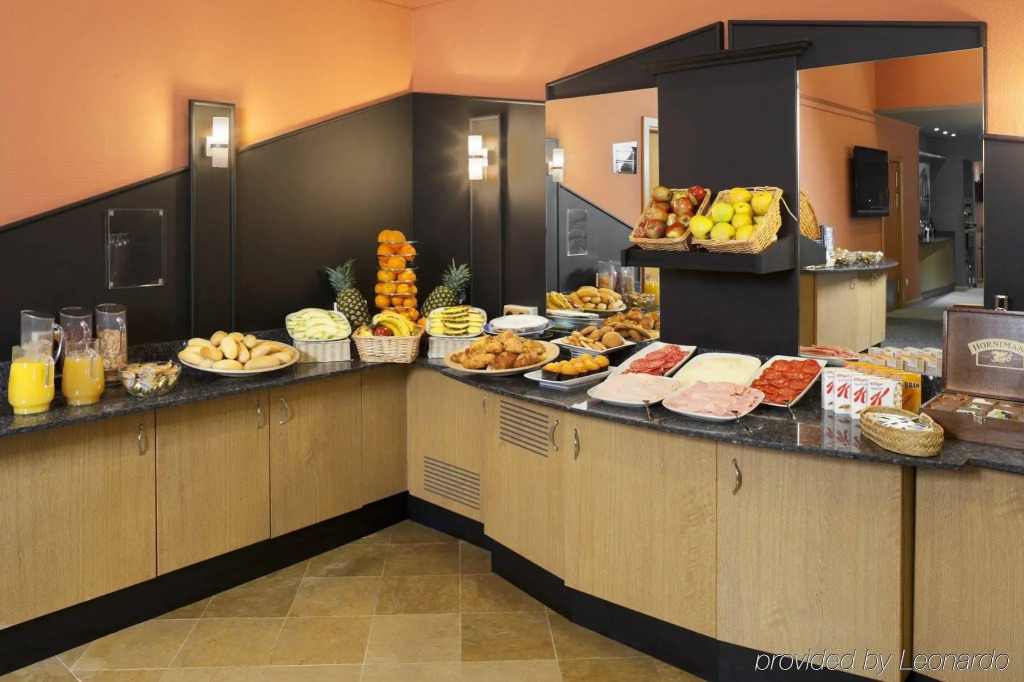 Holiday Inn Express Ciudad de las Ciencias by IHG