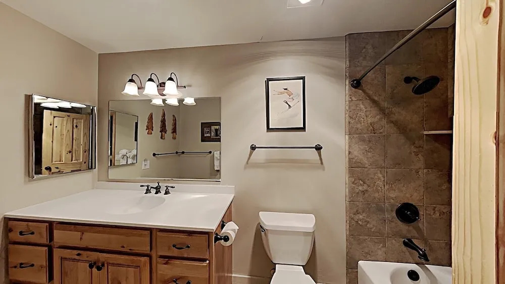611 4 Bedroom Home