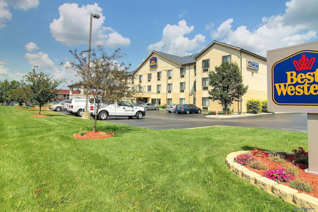 Spark By Hilton Merrillville
