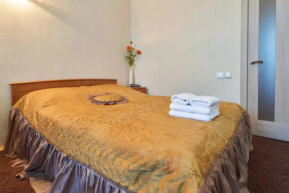 Апартаменты Home-Hotel, ул. Ярославская, 15-23