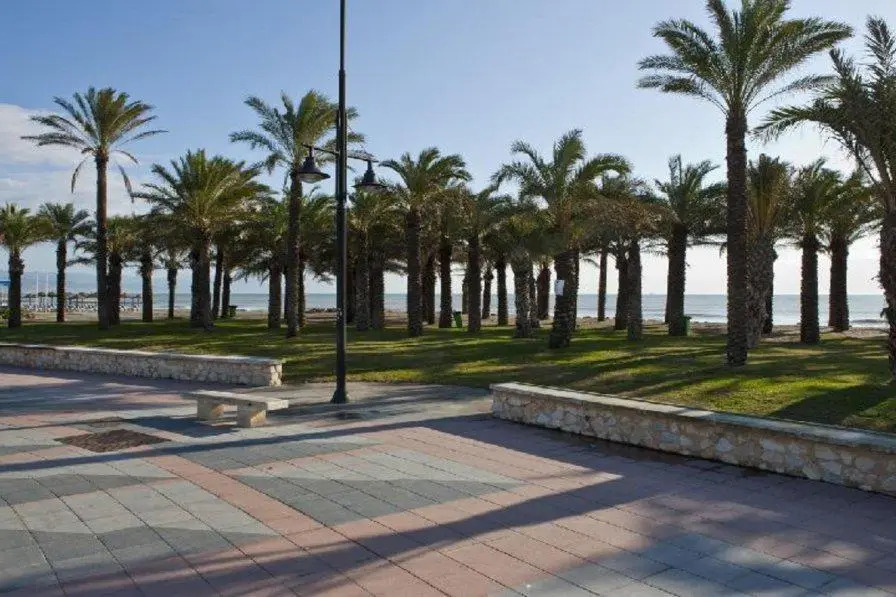 Apartment in Torremolinos - 104596