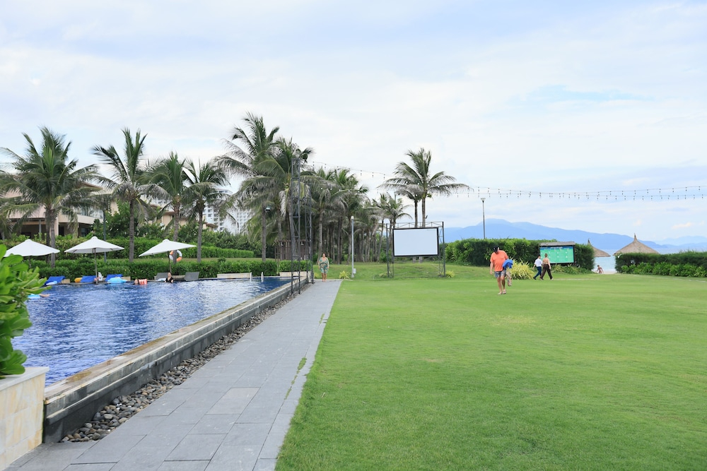 Ocean Breeze Villa Cam Ranh