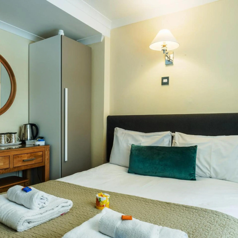 George Oxford Hotel