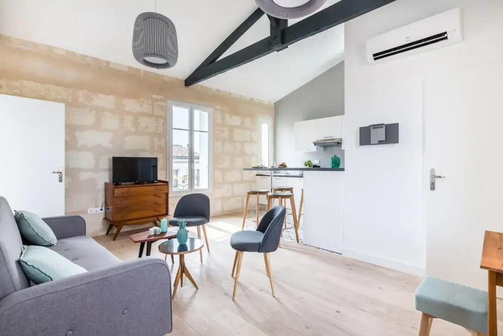 ClubLord - Bright and modern apartment