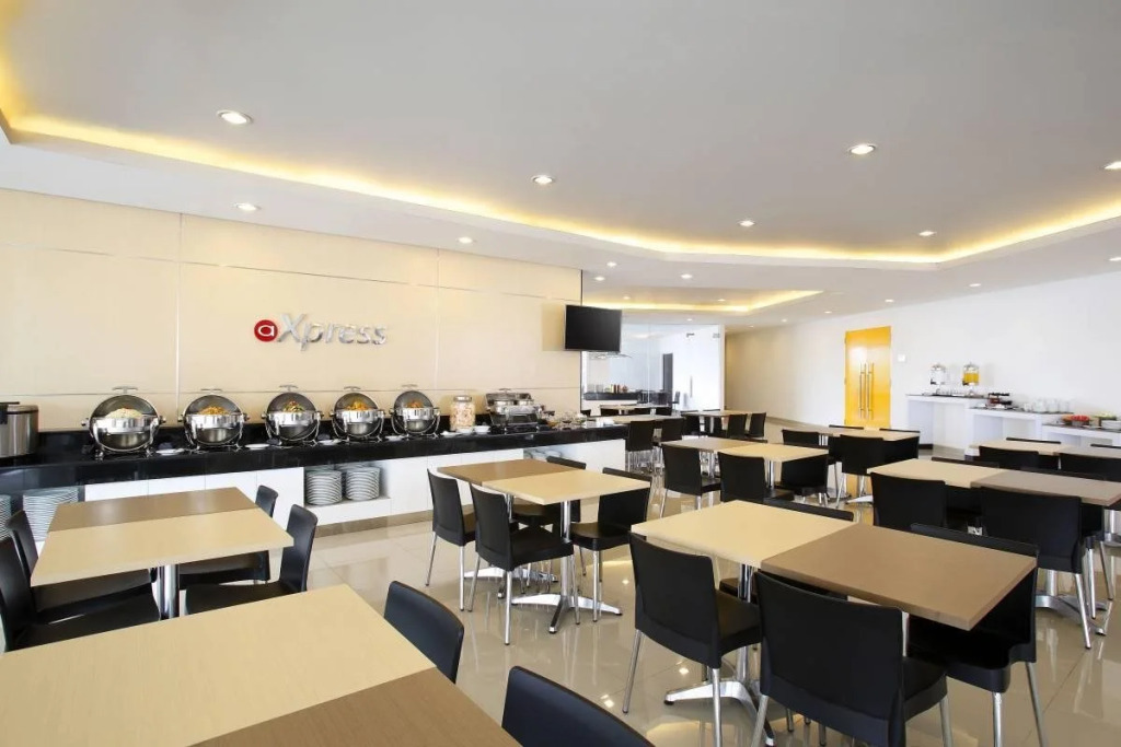 Amaris Hotel Karawang