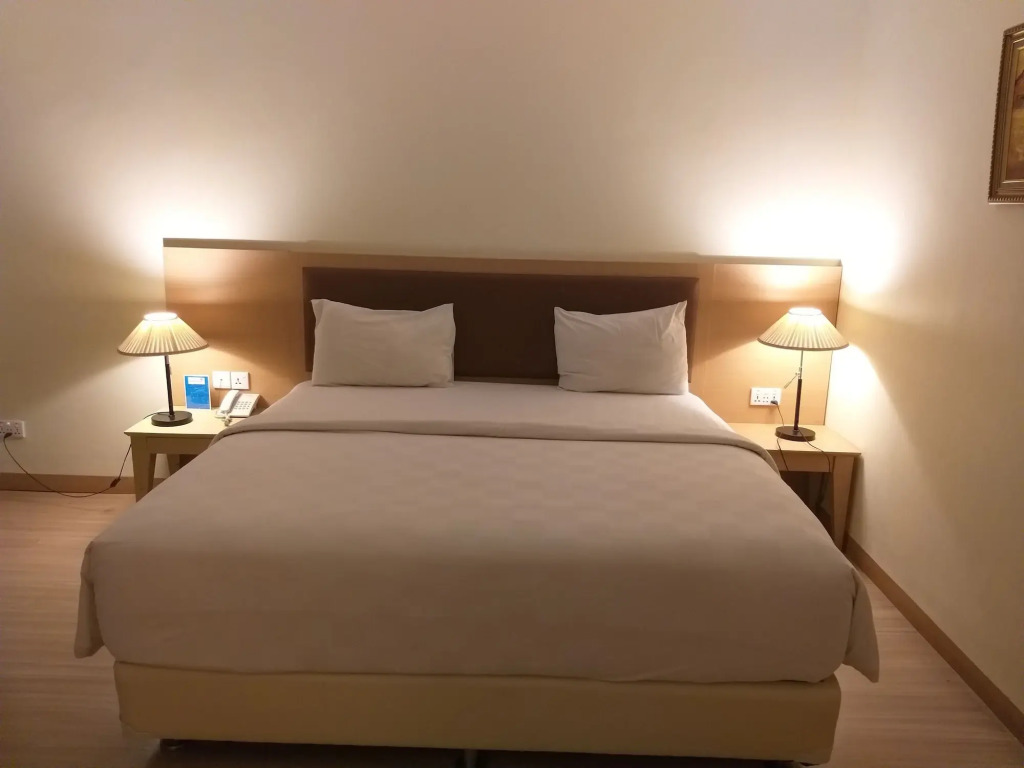 OYO 666 D' Grande Hotel Batam