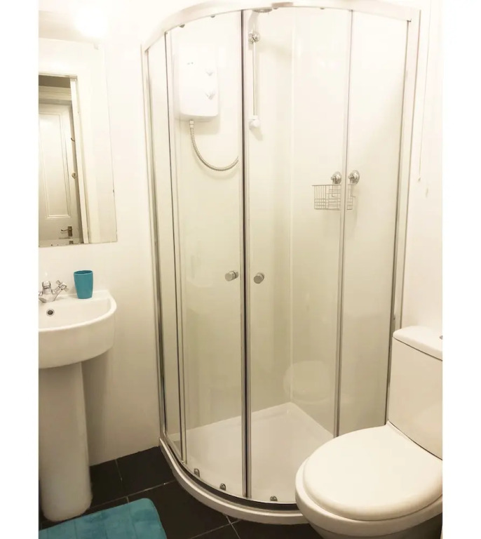 Dundee Serviced Apartment