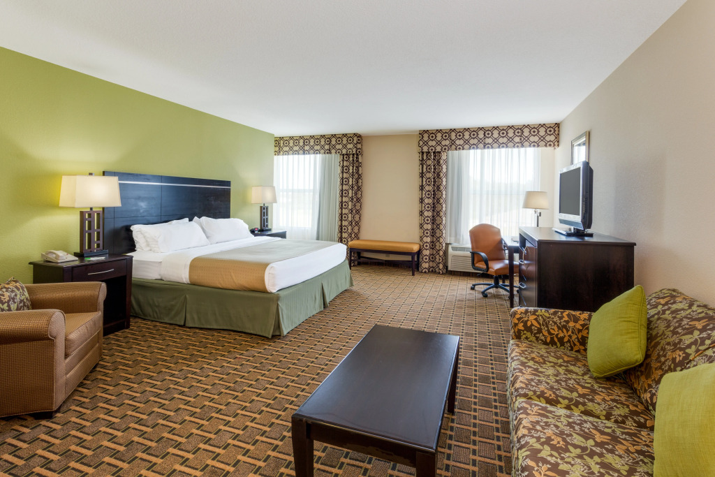 Holiday Inn Statesboro-University Area by IHG