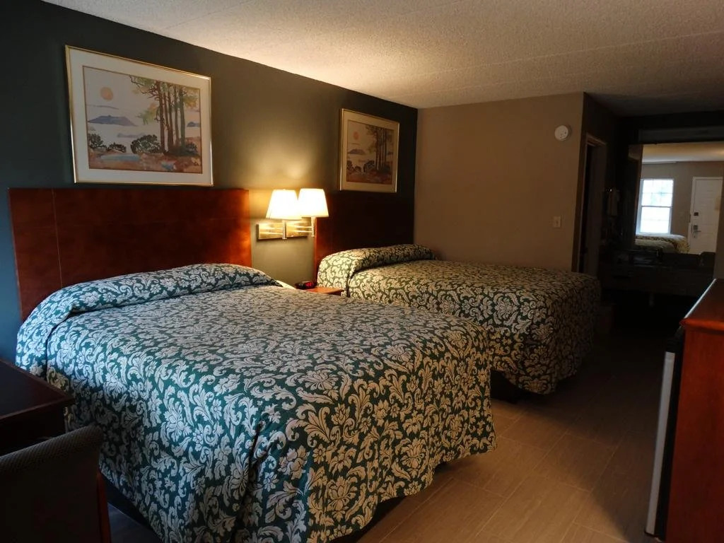 Deerfield Inn