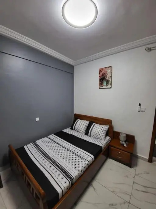 Bel appartement neuf et meublé avec parking gratuit