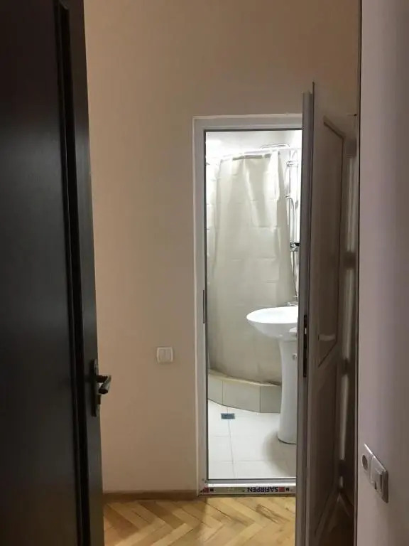 Room 4 U