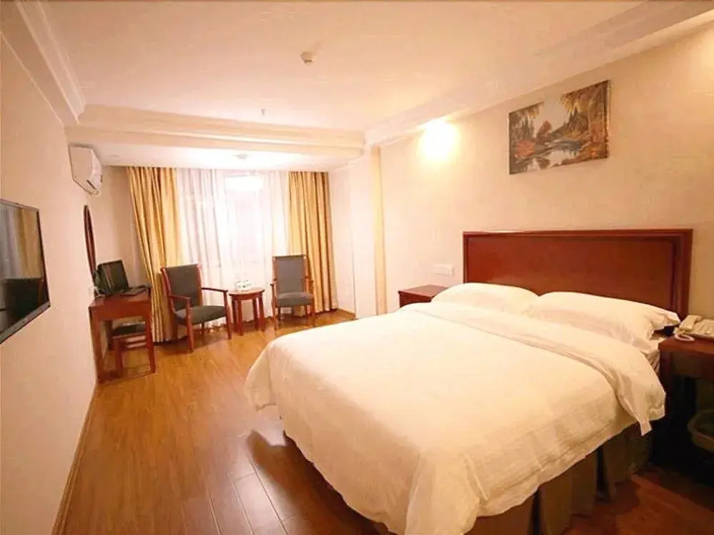 GreenTree Inn Zhejiang Ningbo Dongqian Lake Yinxian Avenue North Mozhi Road Business Hotel