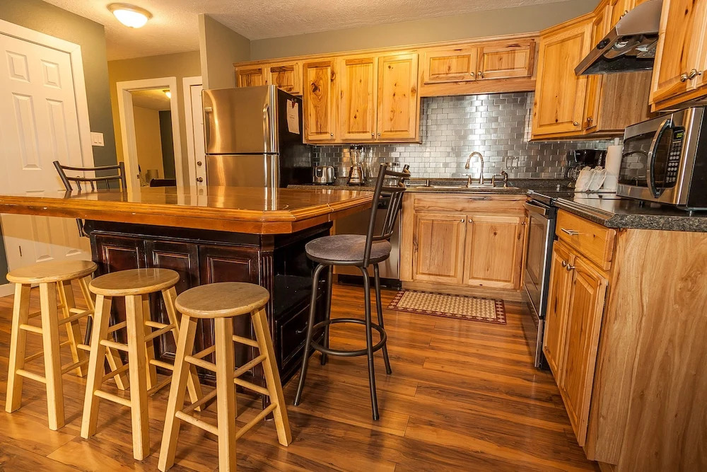 Dillon Valley West #206j by Summit County Mountain Retreats