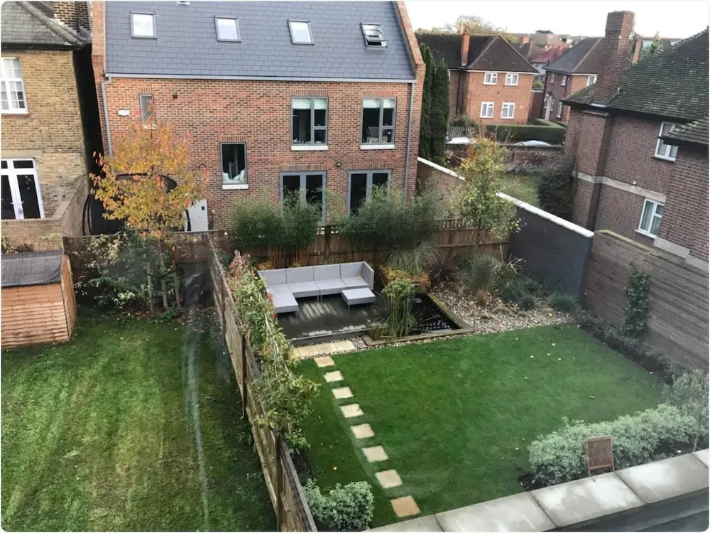 Villa With 3 Bedrooms in Isleworth