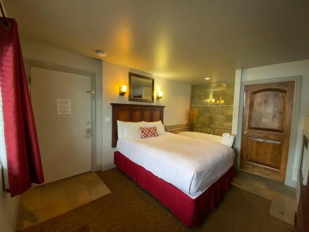 Secrets Inn Lake Tahoe