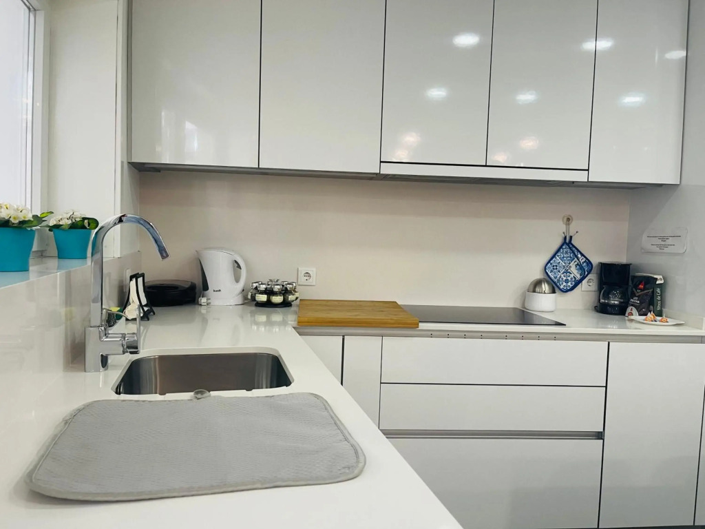 Central Tiled Apartment