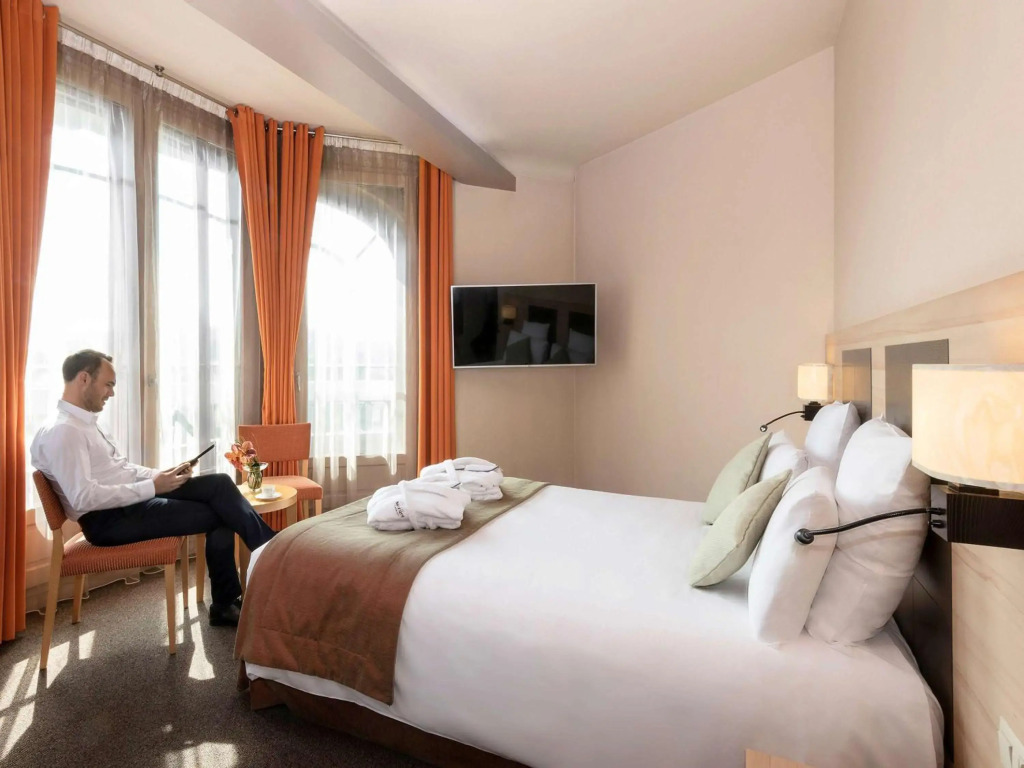 Grand Hotel des Brotteaux Lyon - Handwritten Collection