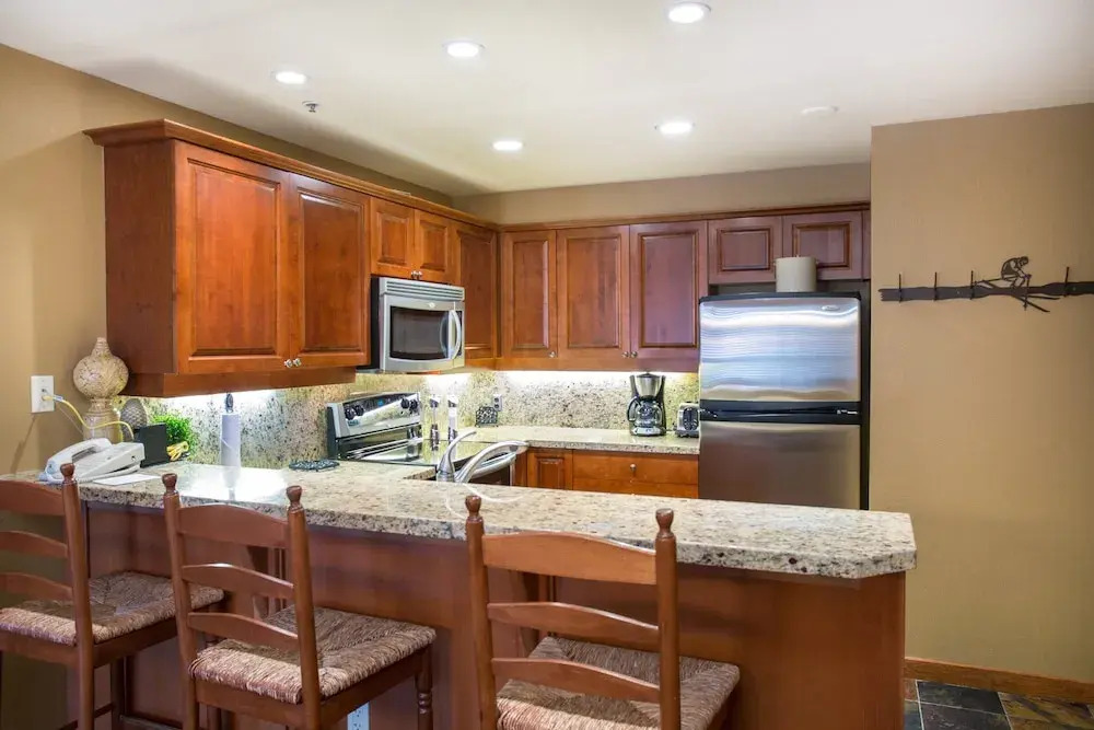 Powderhorn Lodge Deluxe Condos - Solitude UT