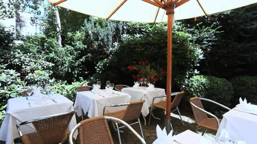 Aussen Alster Hotel