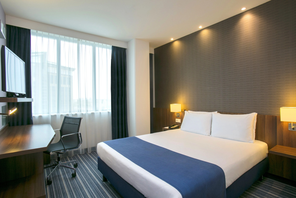 Holiday Inn Express Amsterdam - Sloterdijk Station by IHG