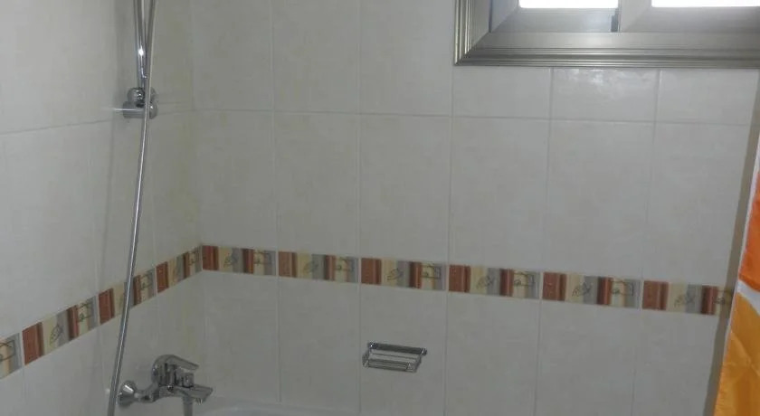 Dora Apartments