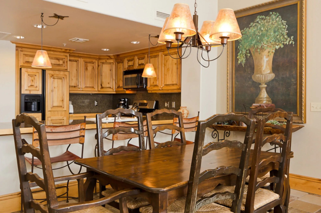 Hotel Room - The Lodges at Deer Valley