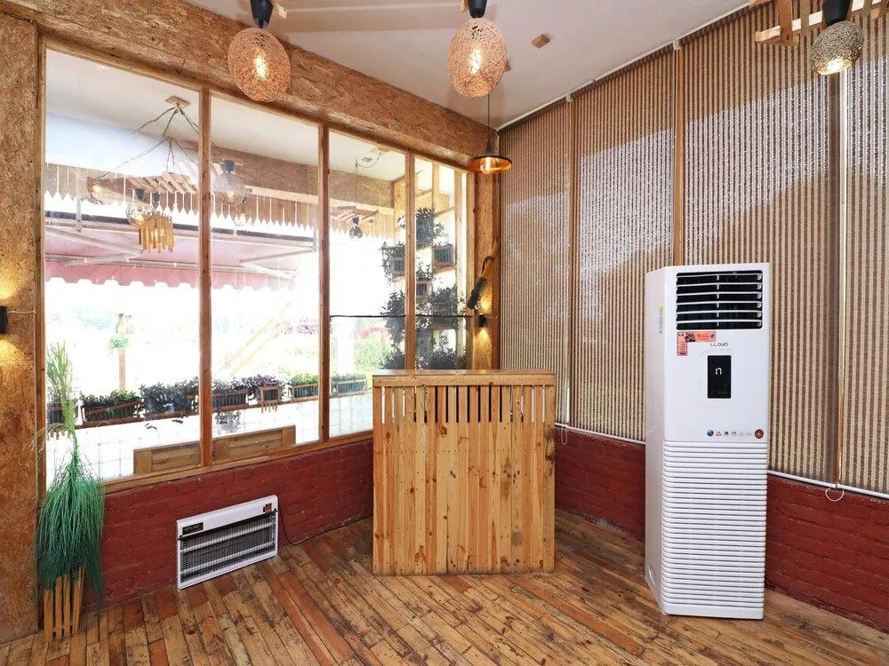 Oyo 14802 Hotel Virus Bistro