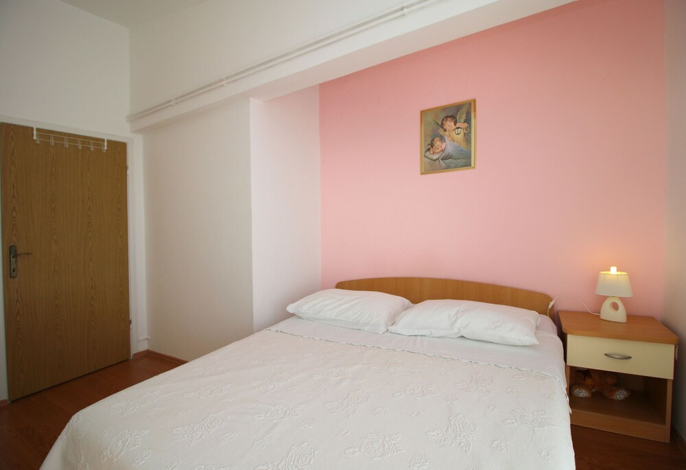 Apartments Jasna
