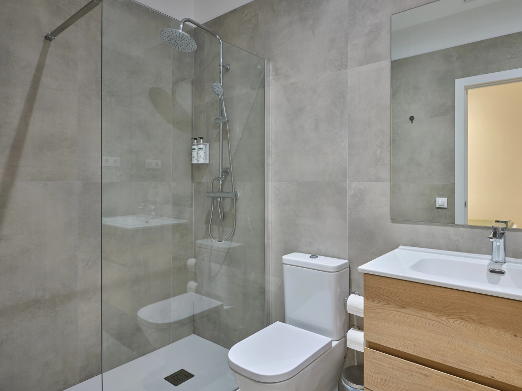 Paseo Suites Hotel