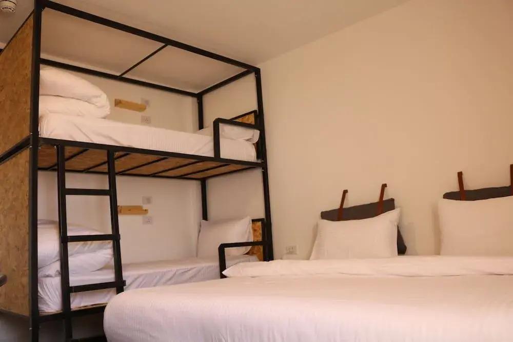 Nomads Hotel